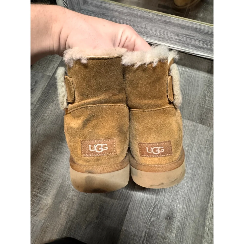 Women's UGG Brown Suede Ankle Boots & Booties Size 10